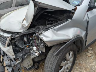 2011 Kia Sorento LX - Primary Damage Right Image
